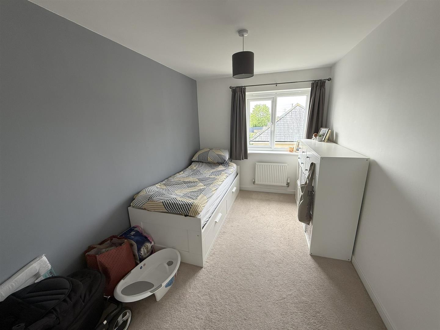Sandown Crescent, 